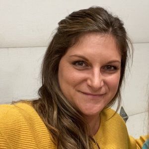 Meet your Posher, Justine